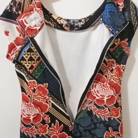 "BEIGE" by eci DRESS - Picture 6 of 6